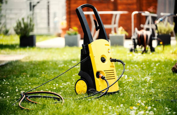 Best Roof Washing  in Mayfield, OH